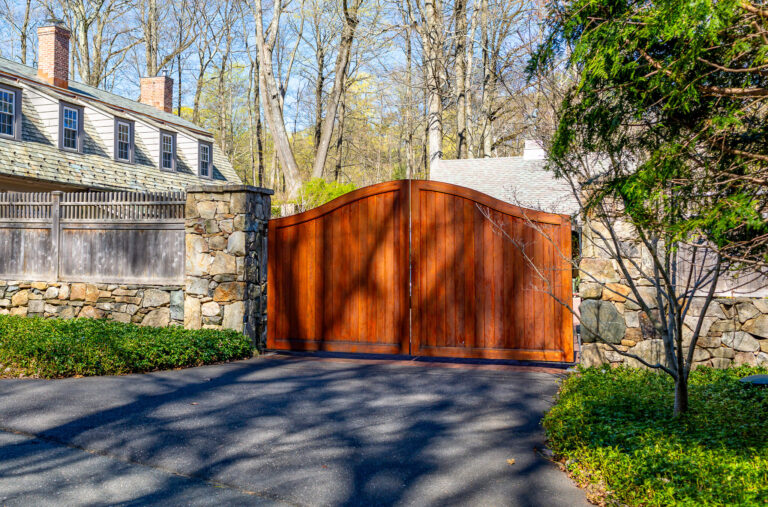 Wood driveway gate