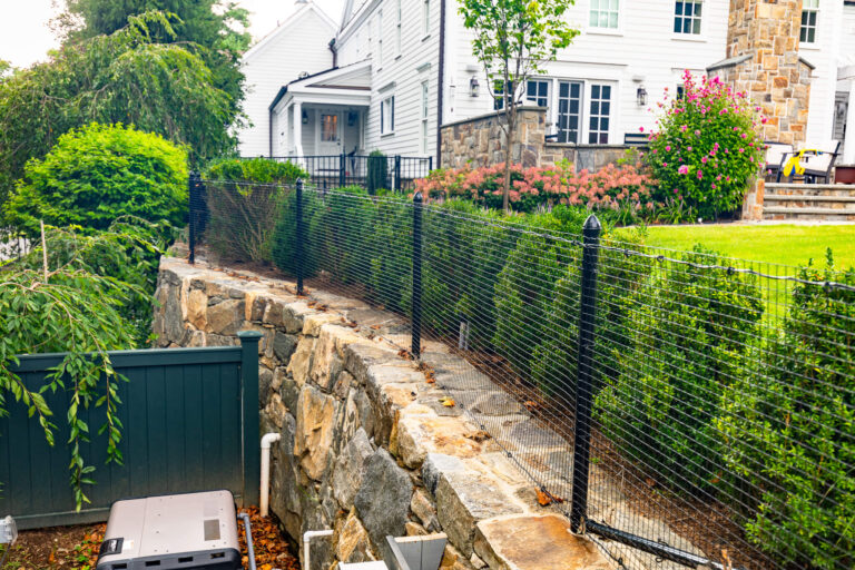 Aluminum fence