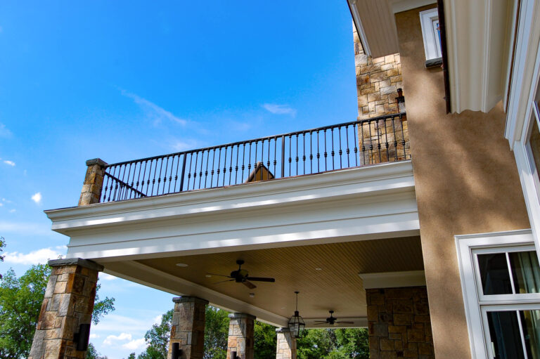 Balcony railing