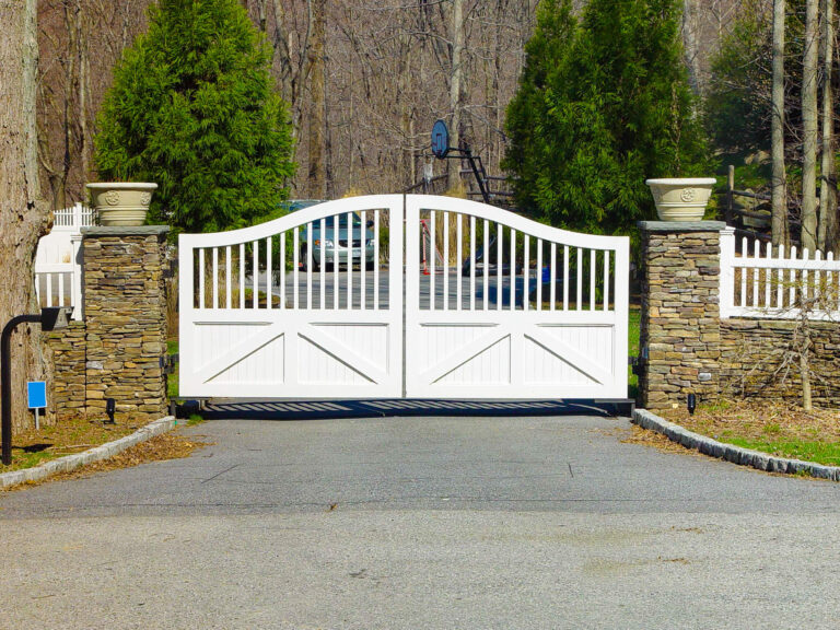 Composite driveway gate