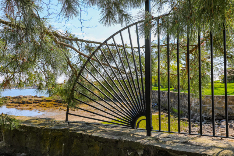 Metal fence