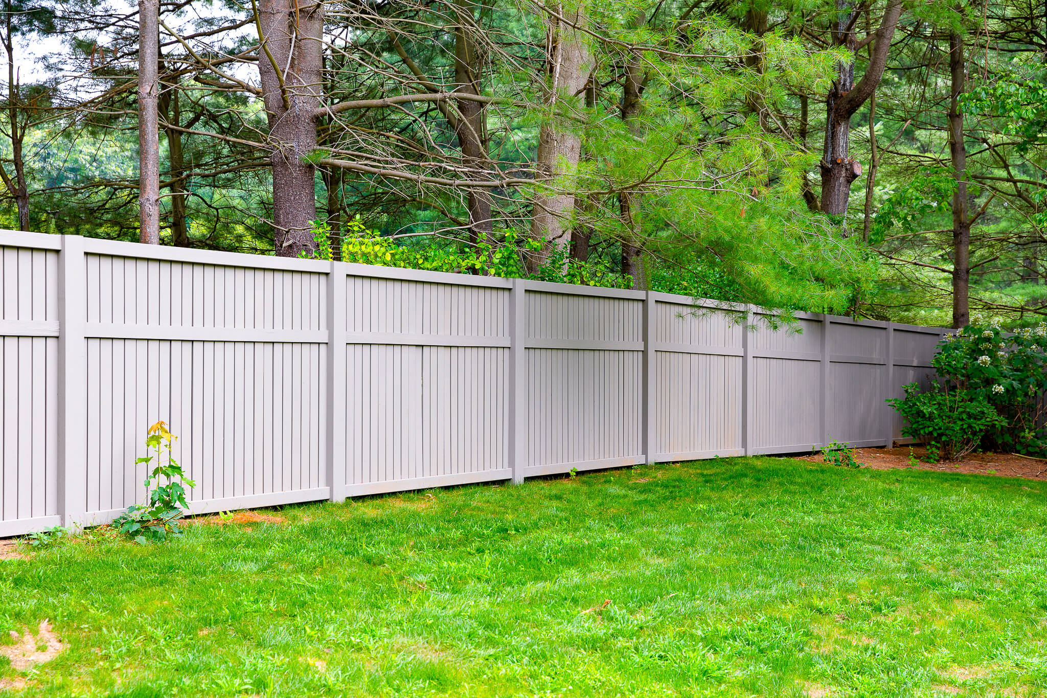Privacy Fences | Wood & Metal Privacy Fence Installation