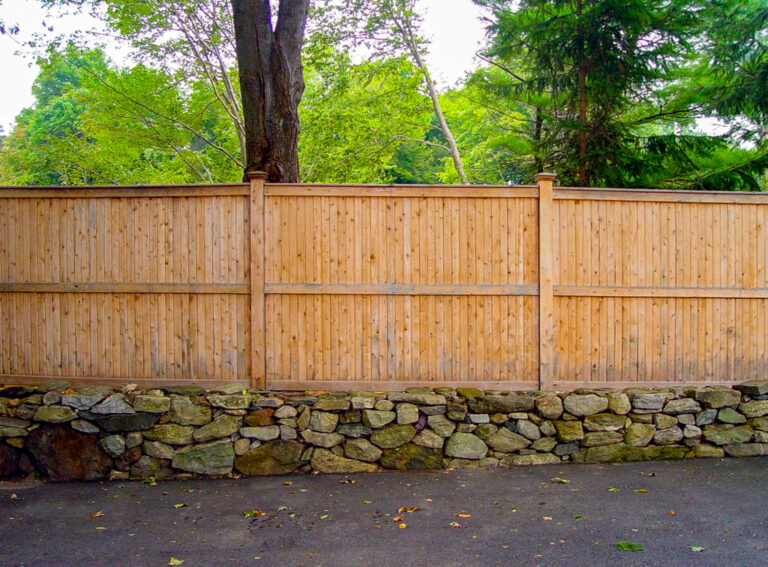 Privacy fence
