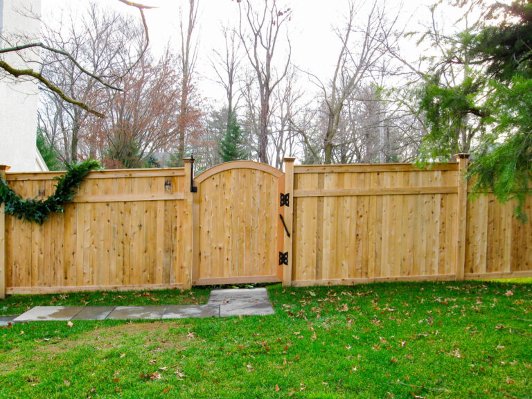 Privacy fence
