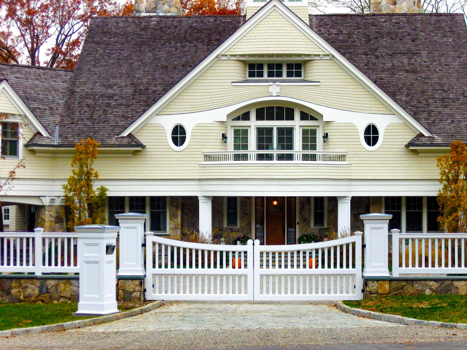 Composite driveway gate