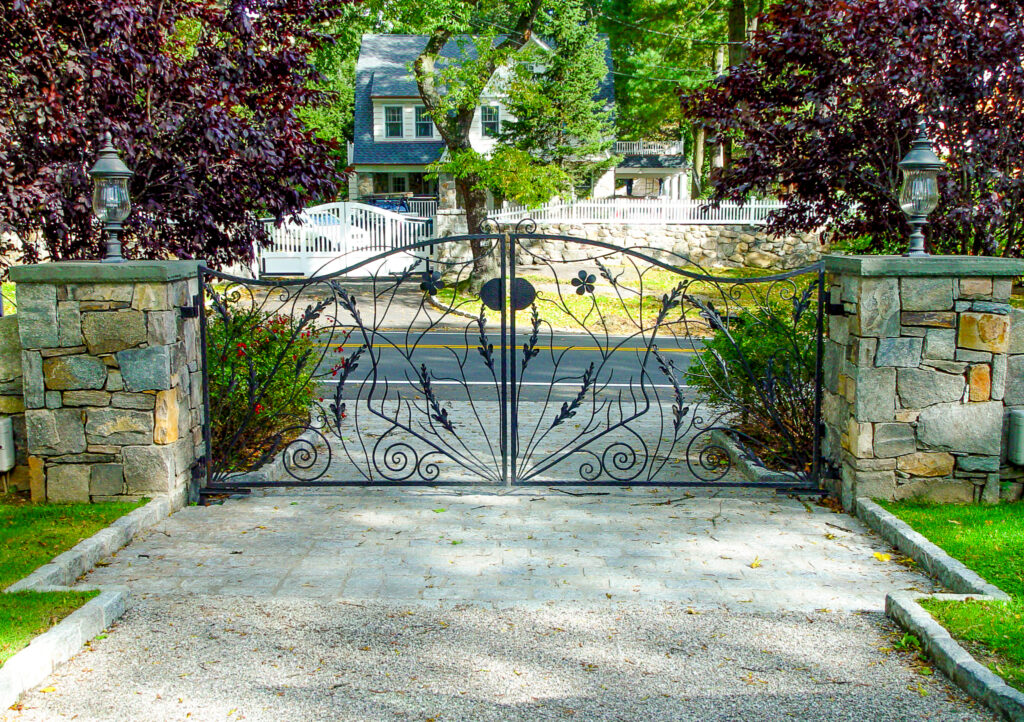artistic wrought iron gate idea for the driveway