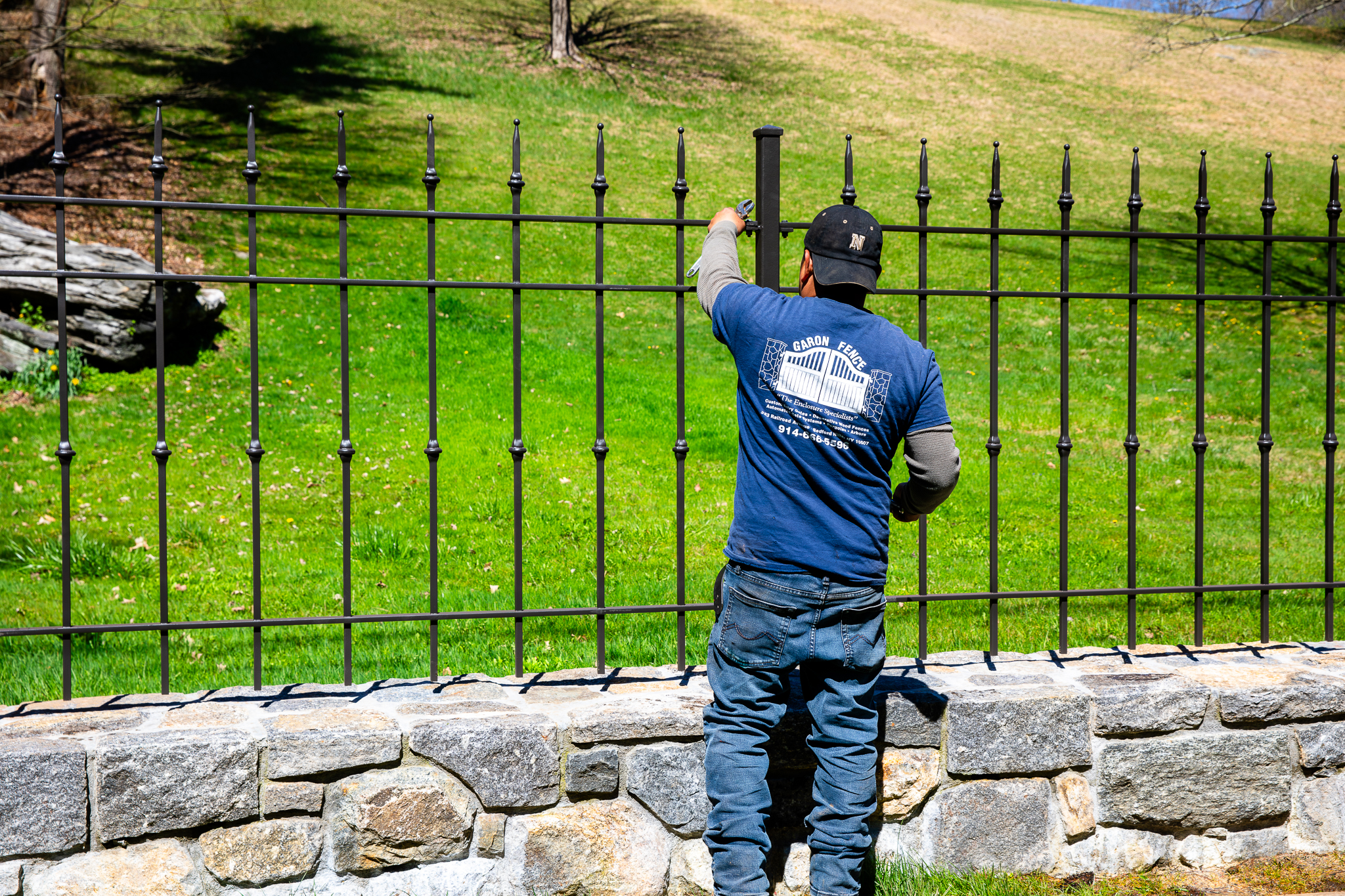Metal Security Fence Installation Contractor